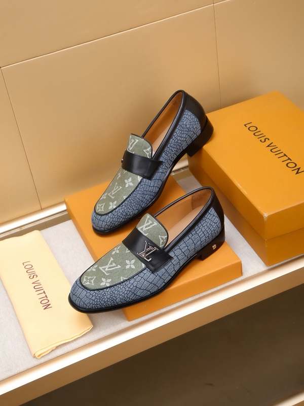 ルイヴィトン靴背面デザイン